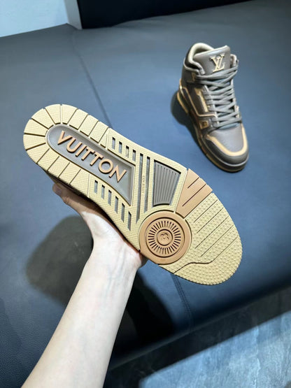 High Top Trainer sneakers