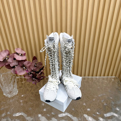 High-top Sneakers