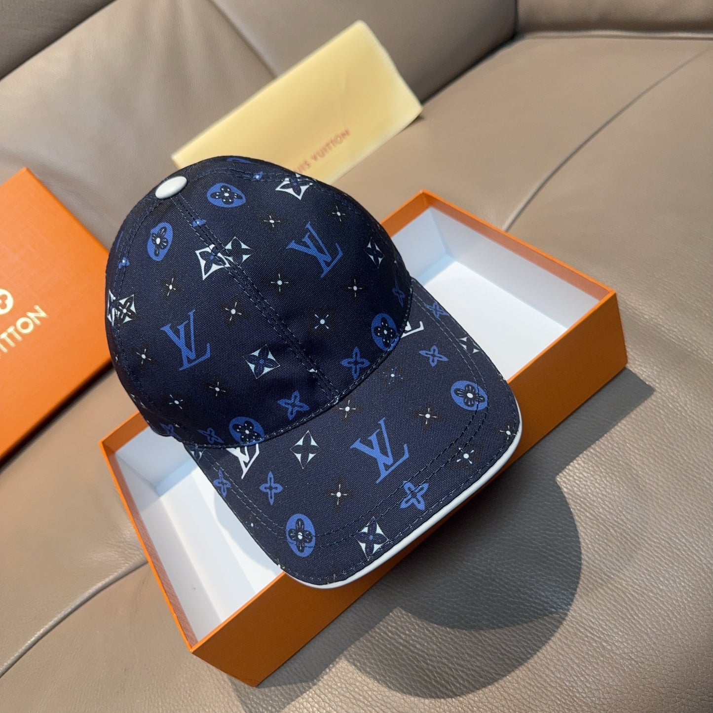 Baseball cap