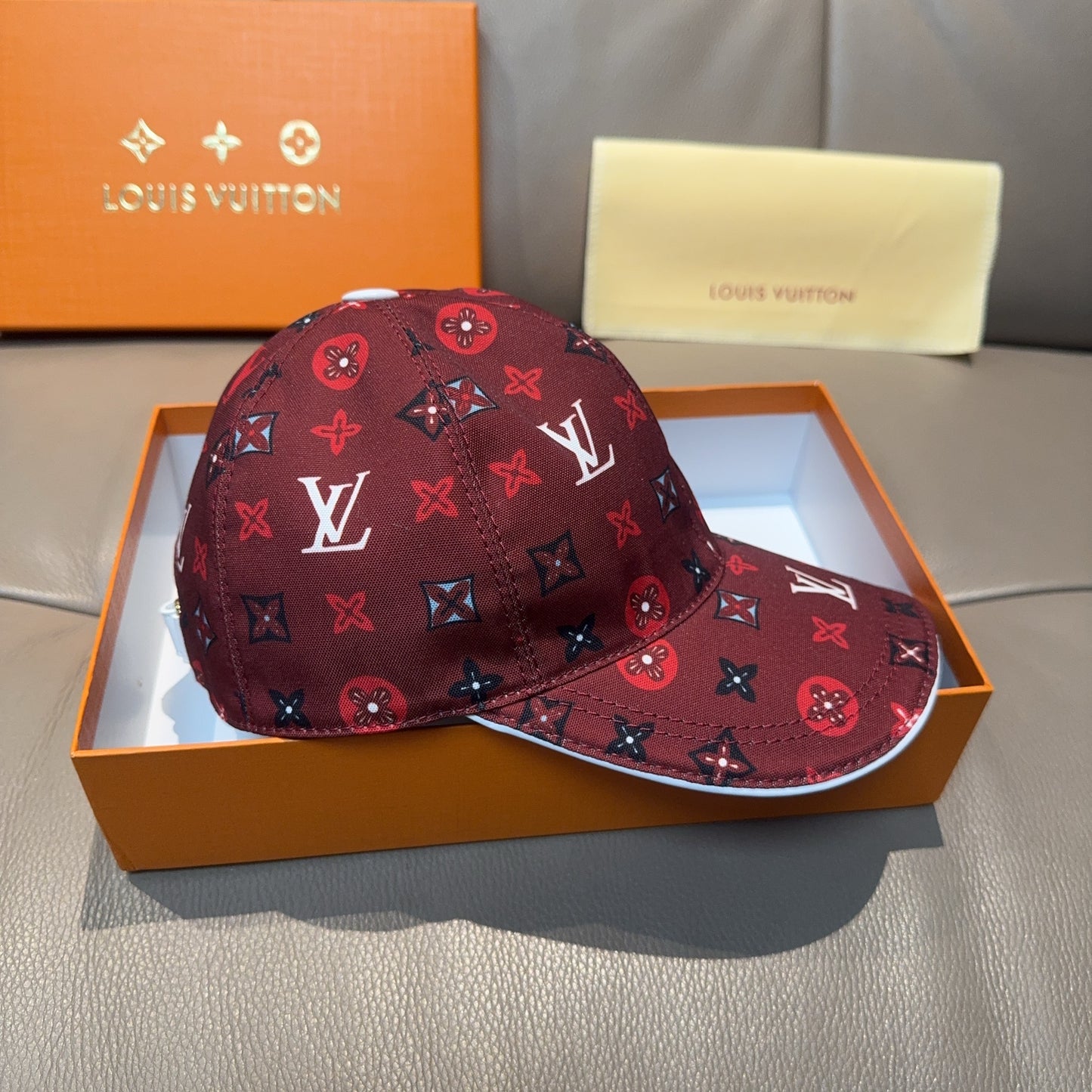 Baseball cap
