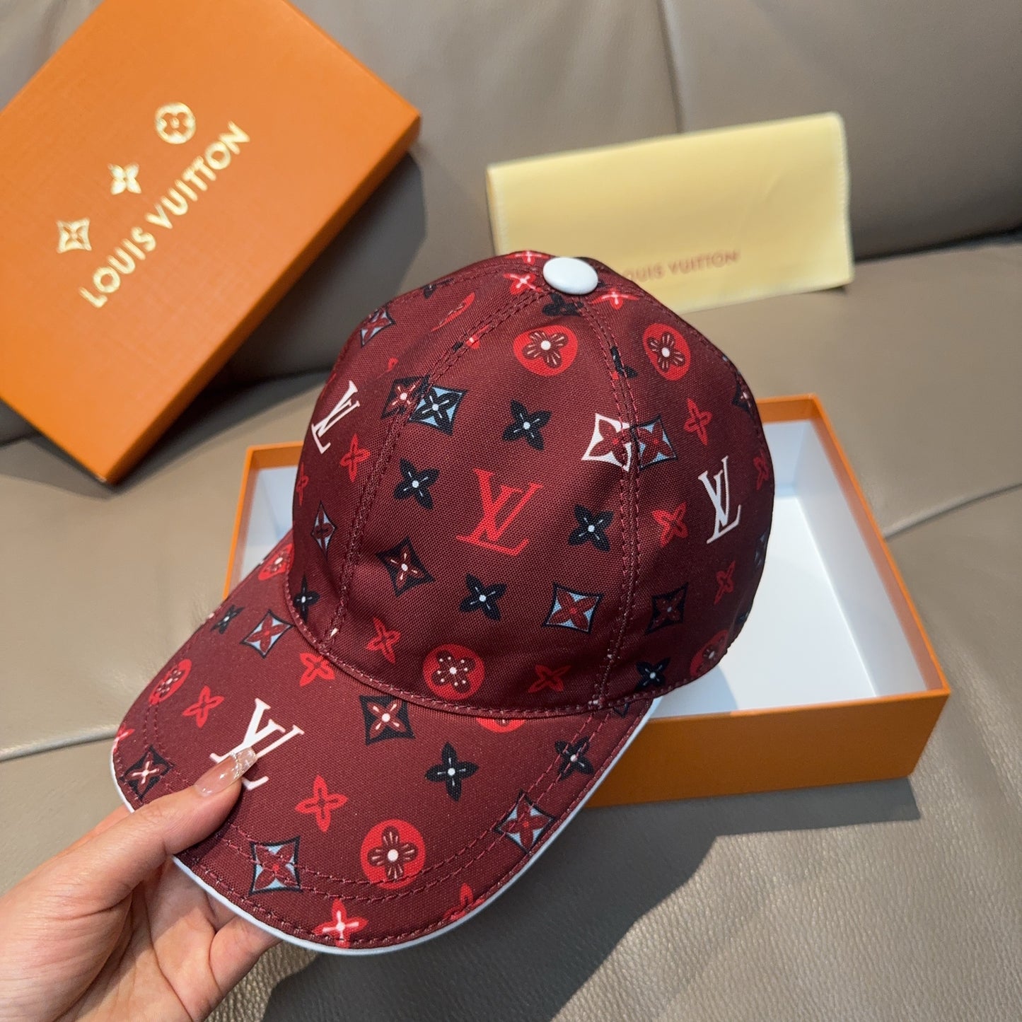 Baseball cap