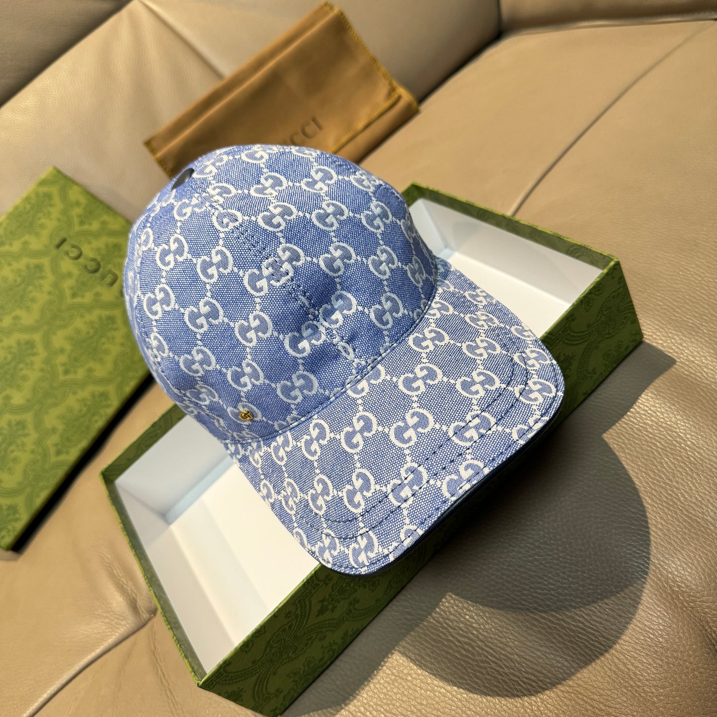 Baseball cap