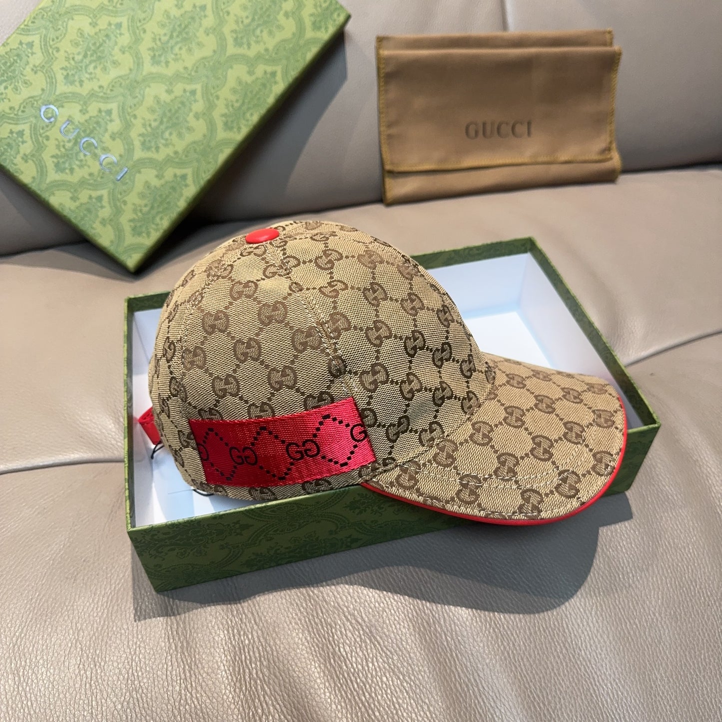 Baseball cap