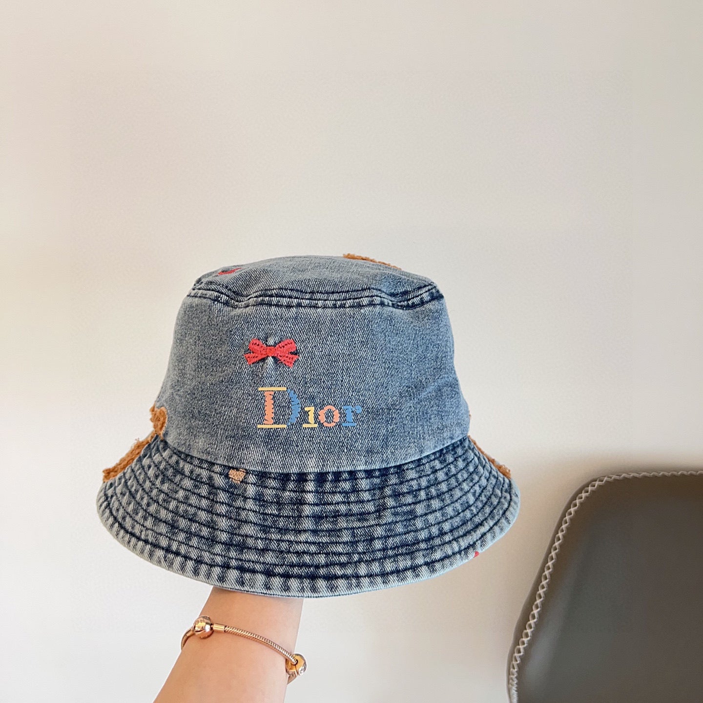 Bucket Hat