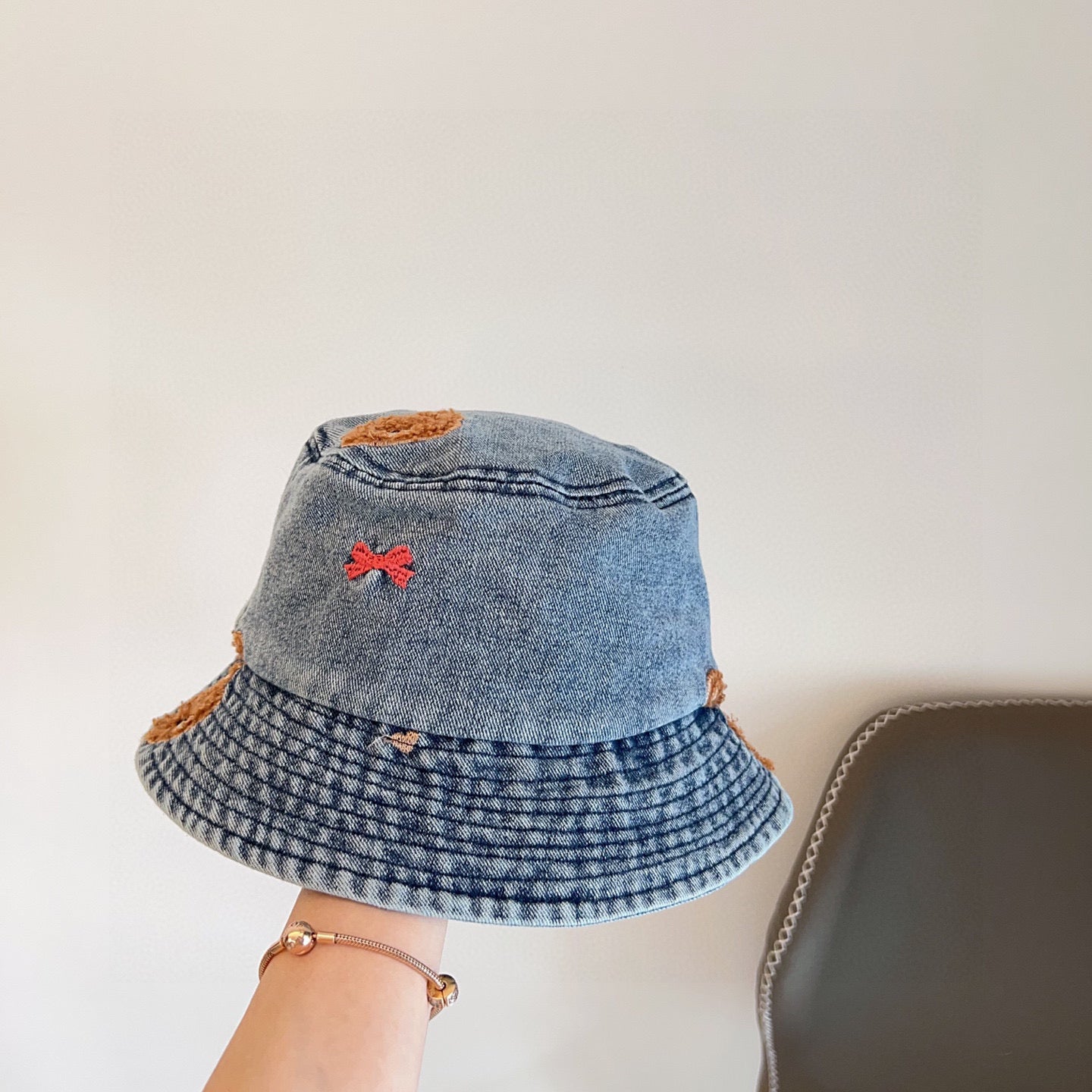 Bucket Hat