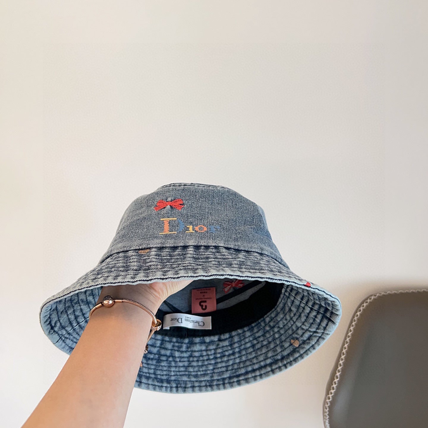 Bucket Hat