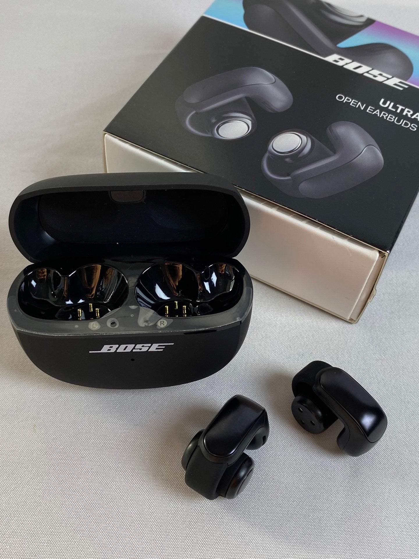 Bluetooth earphones