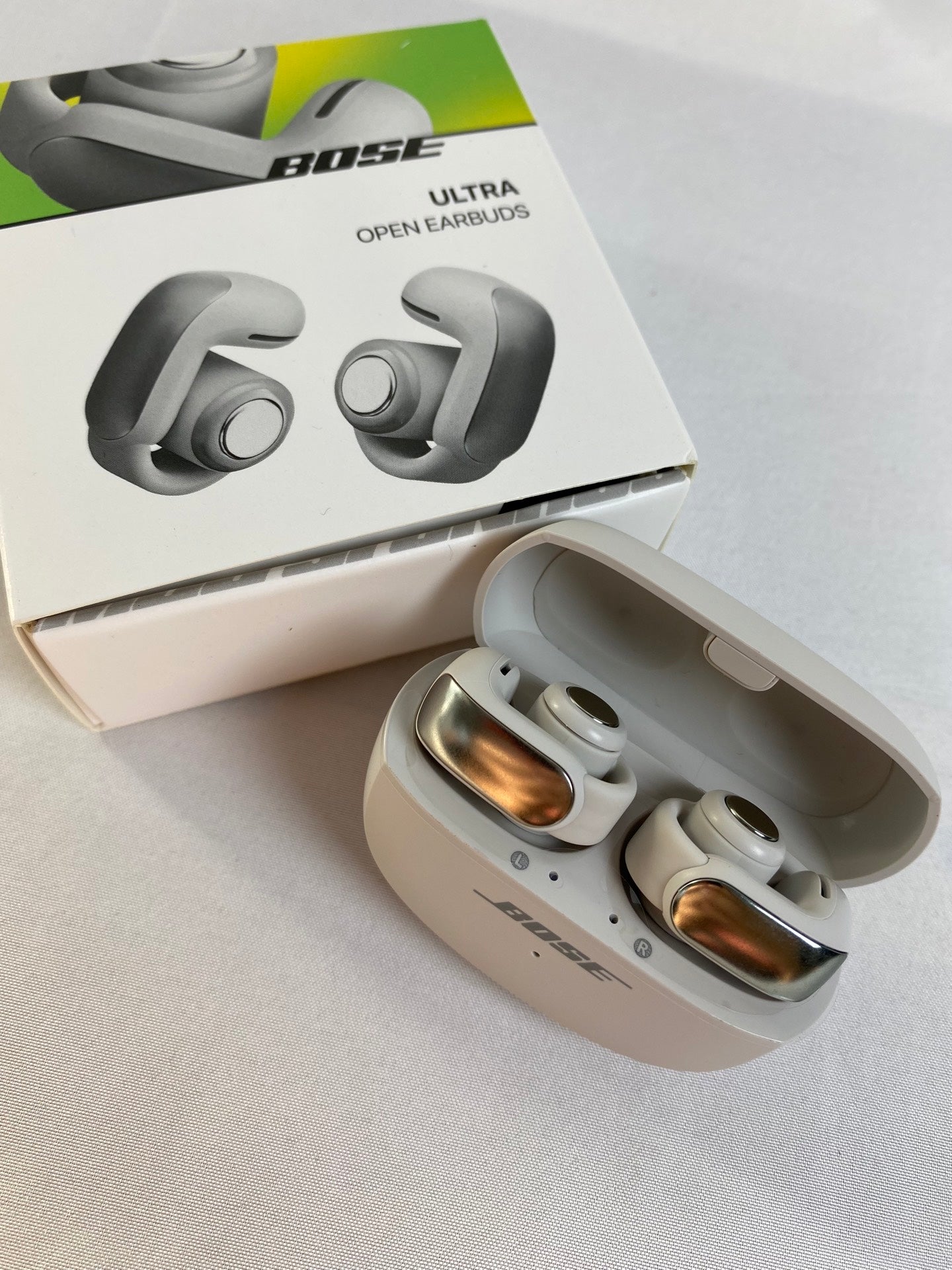 Bluetooth earphones