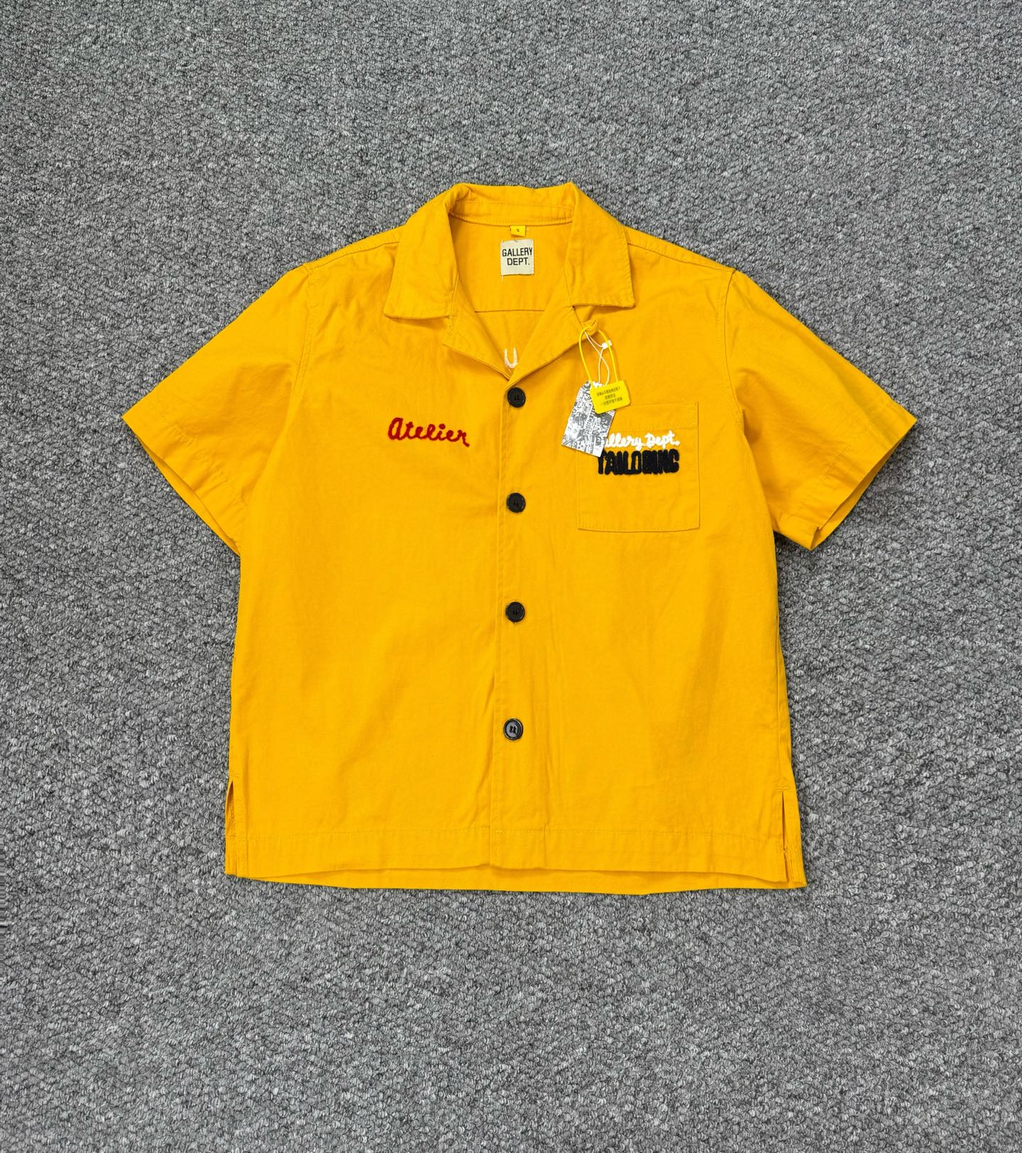 Short sleeve shirt