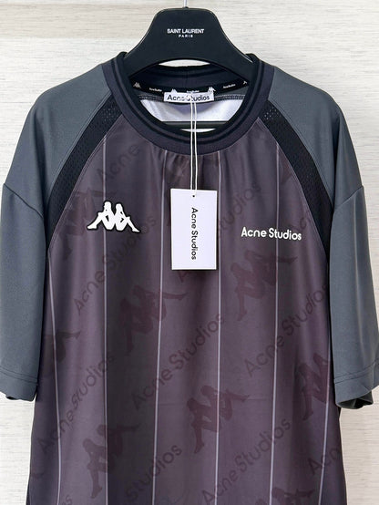 Collaboration T-shirt