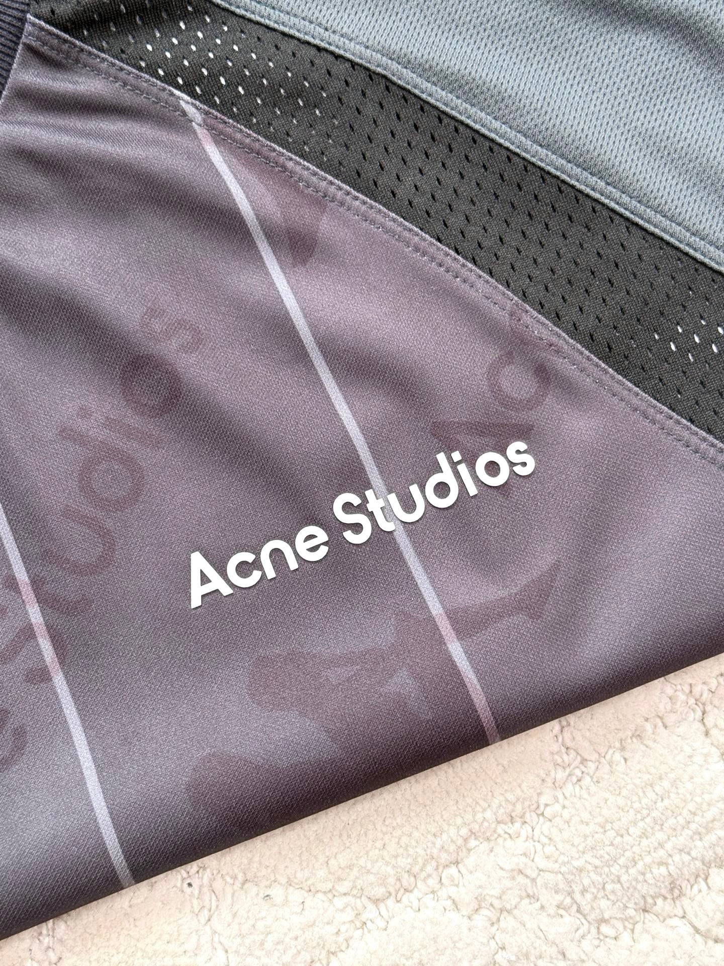 Collaboration T-shirt