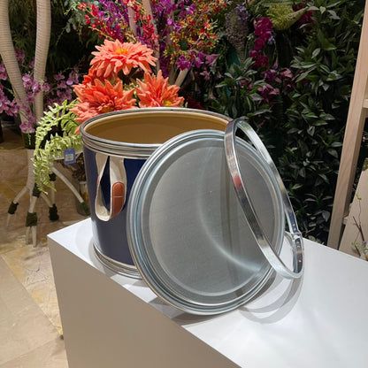 Storage bucket
