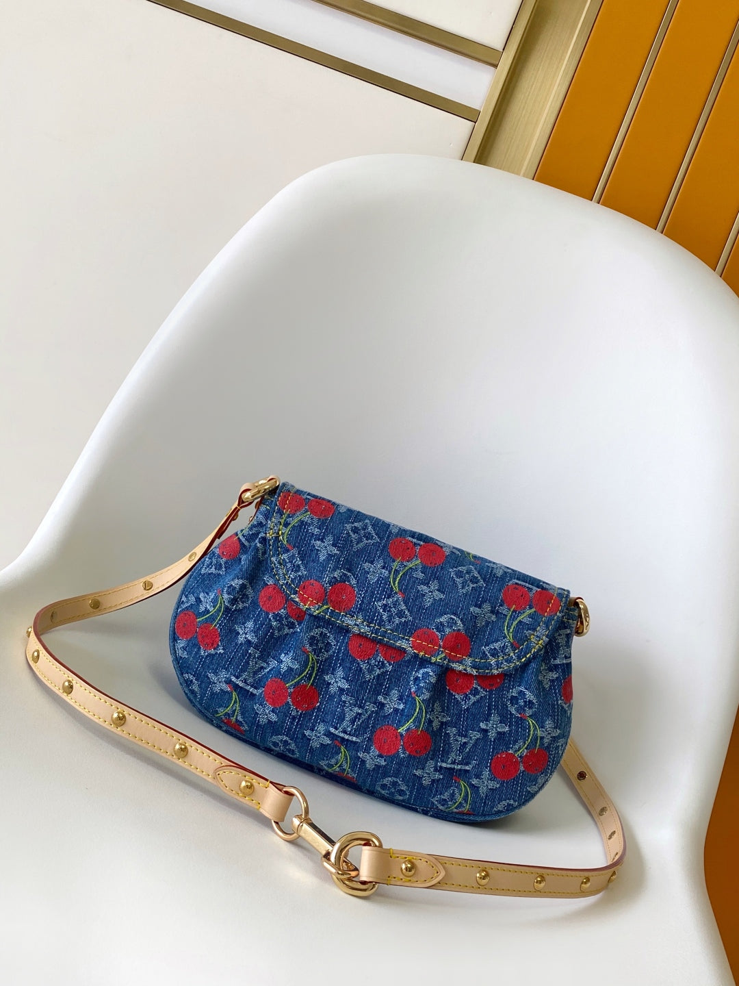 Shoulder Bag
