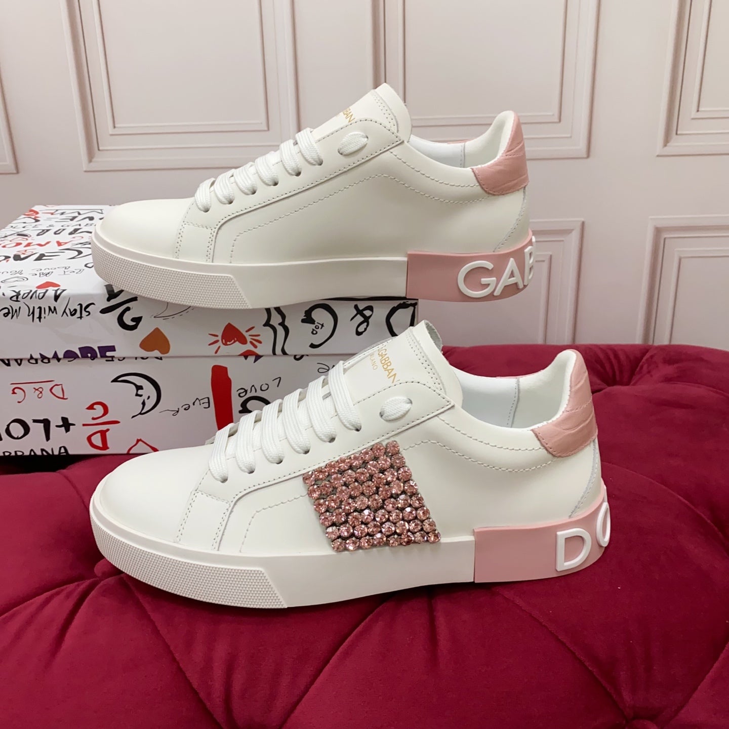 Sneakers