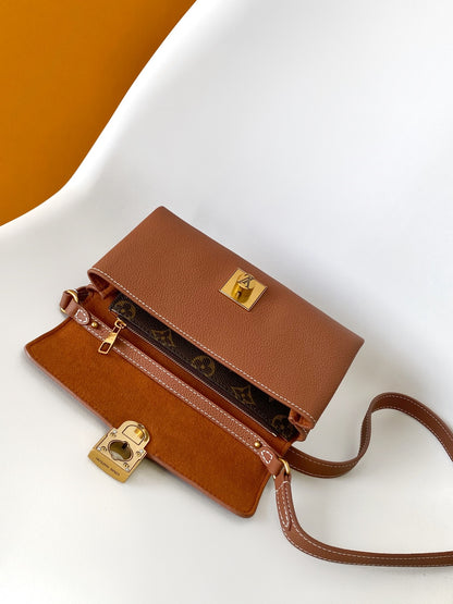 Shoulder Bag