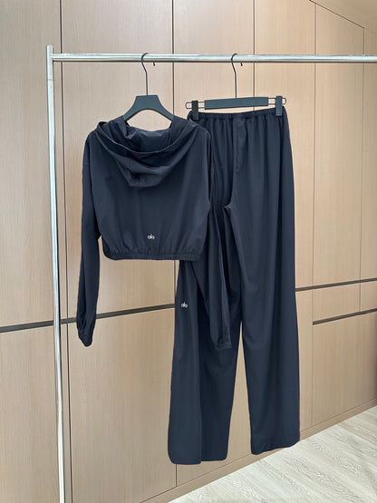 Jackets+Casual Pants