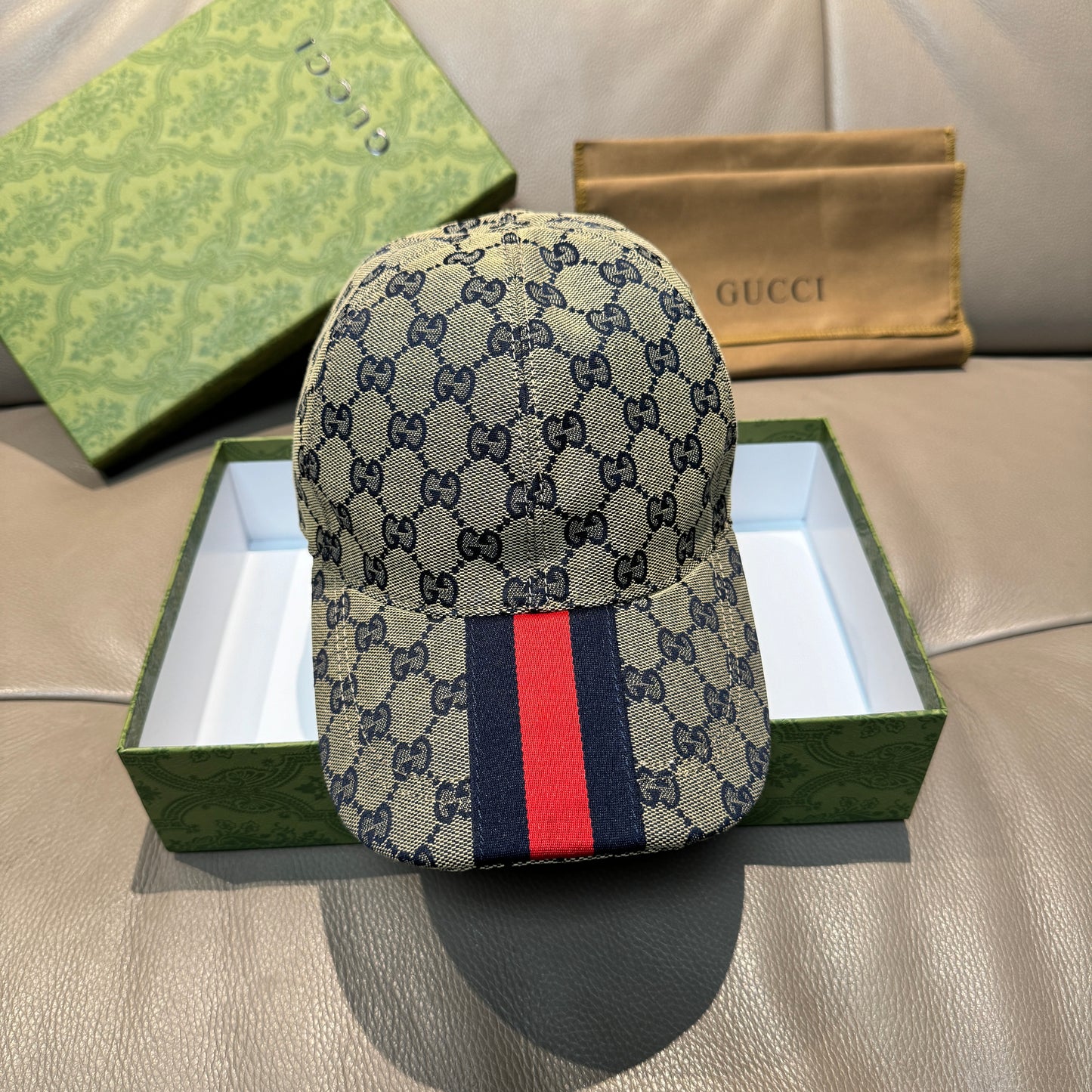 Baseball cap