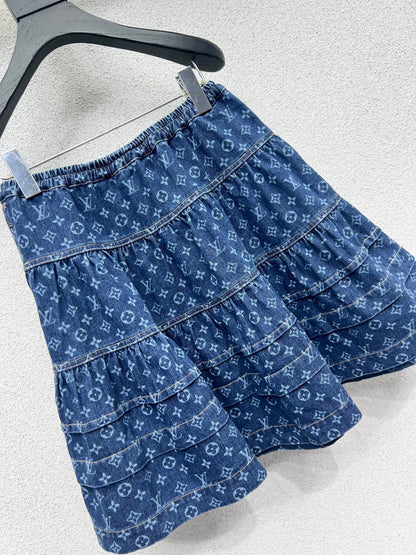 Denim skirt