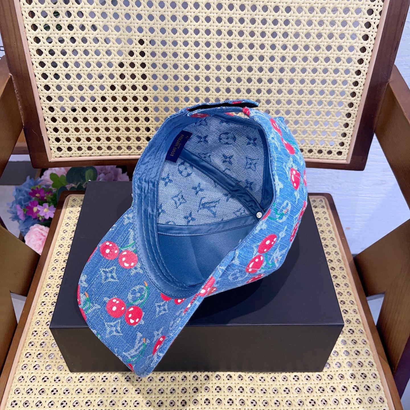 Baseball cap