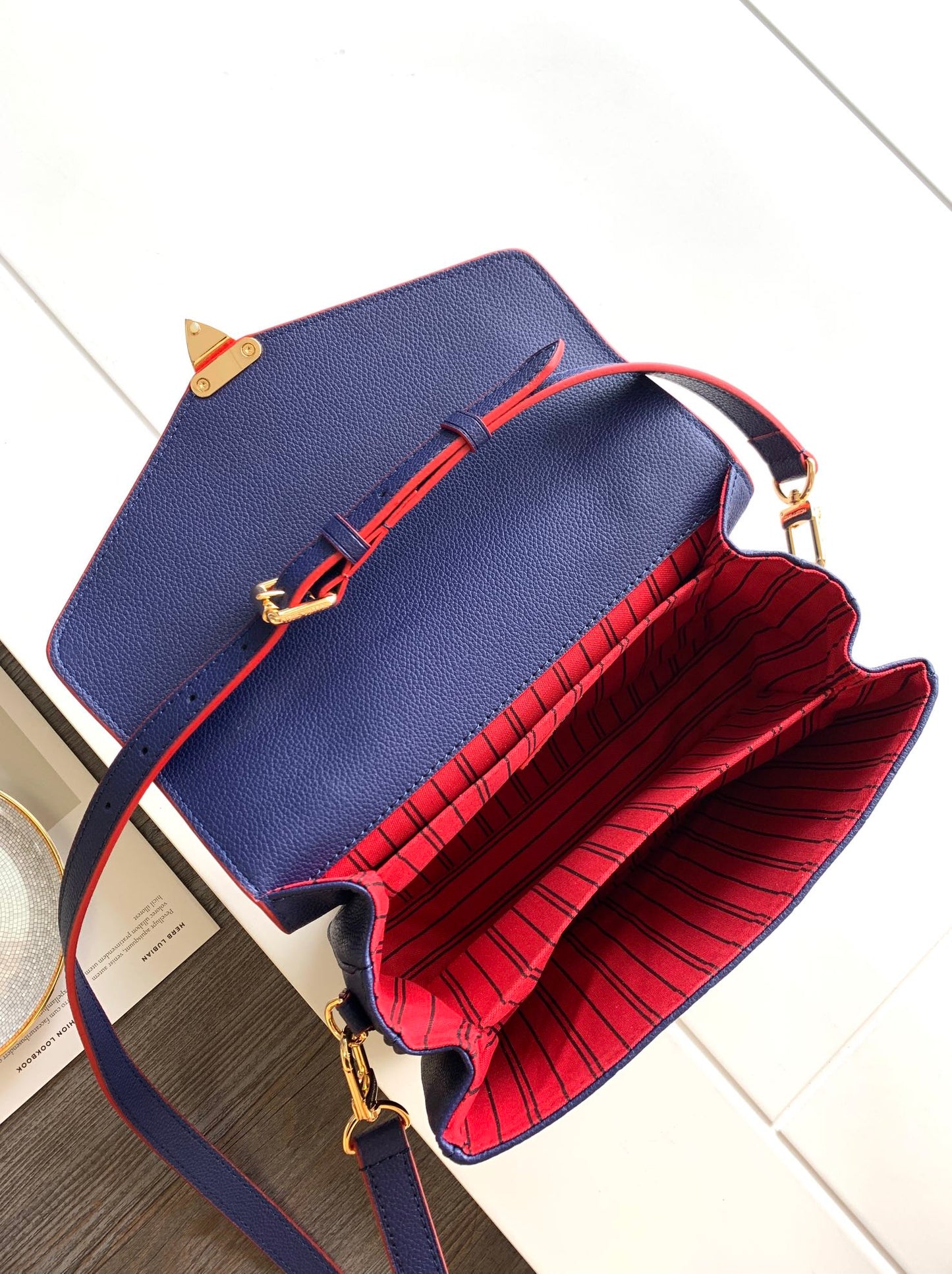 Shoulder Bag