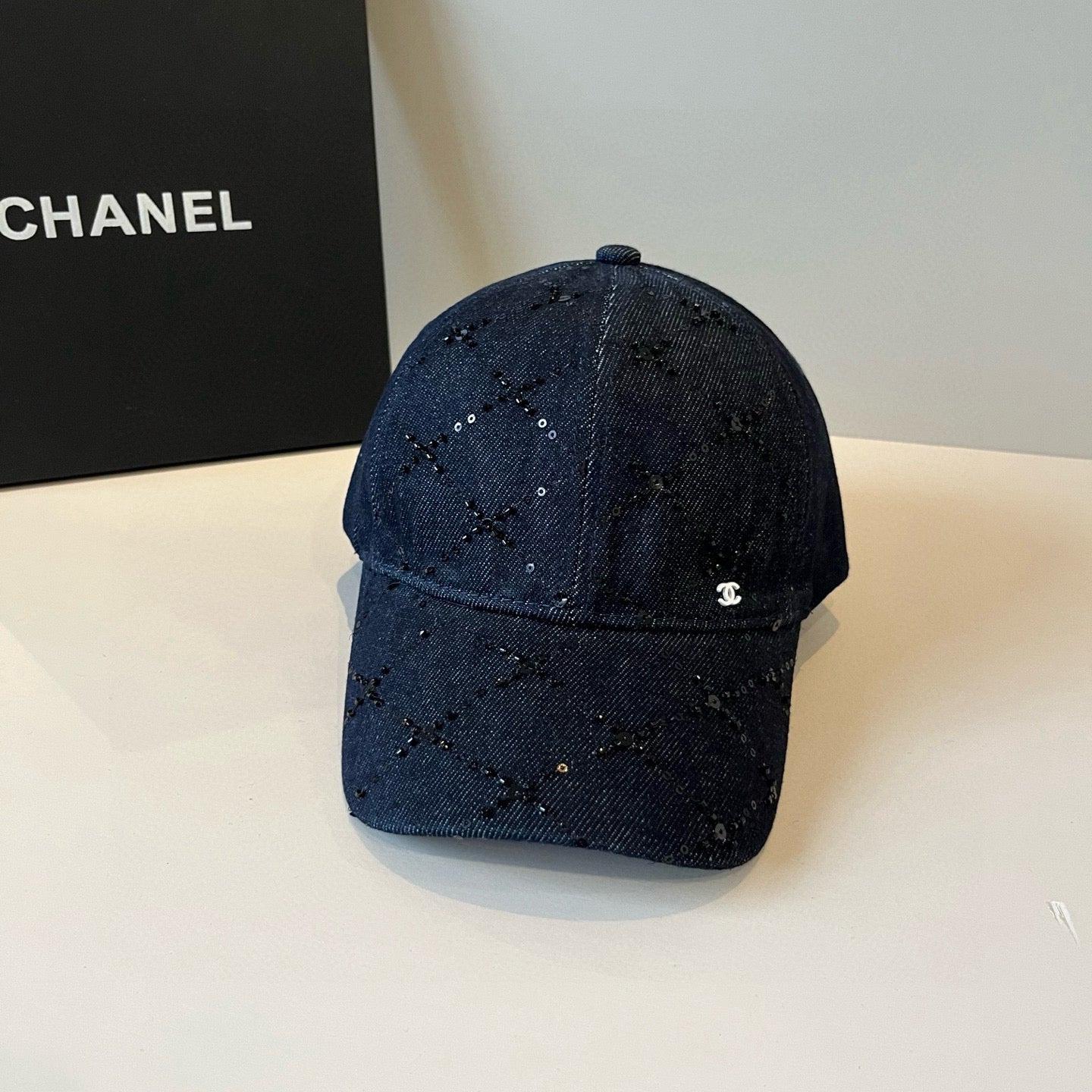 Baseball cap