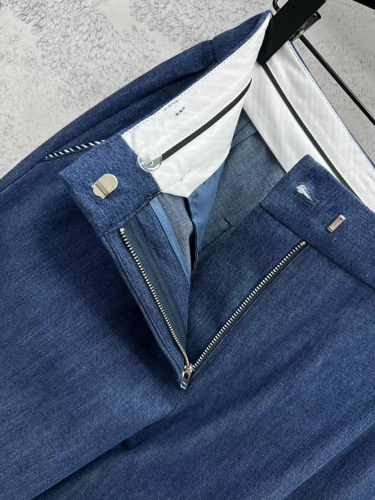 Casual pants
