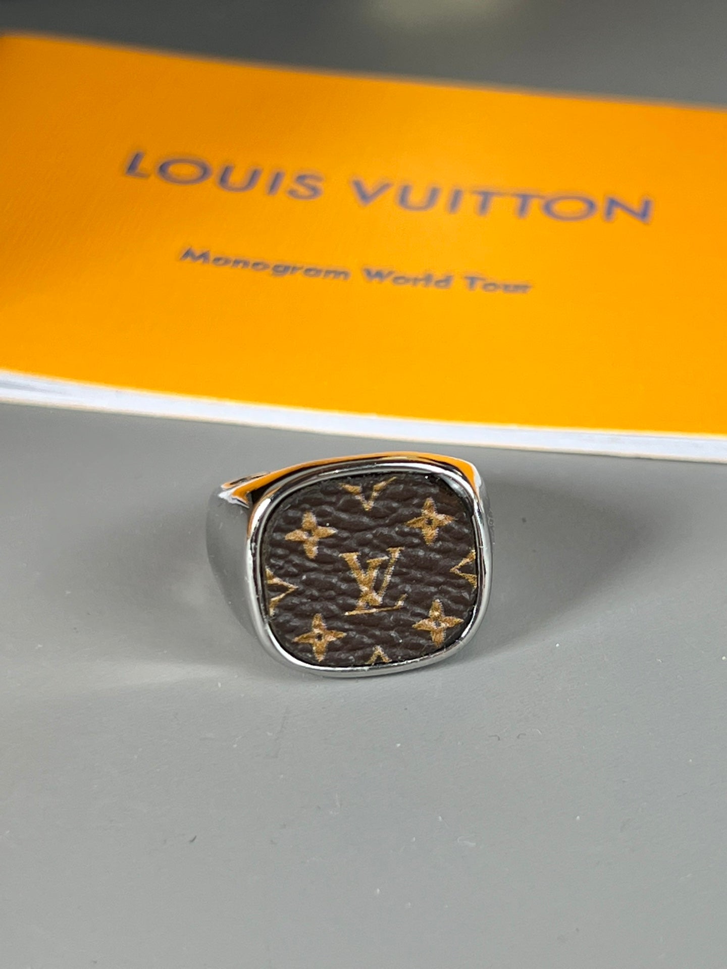 Ring