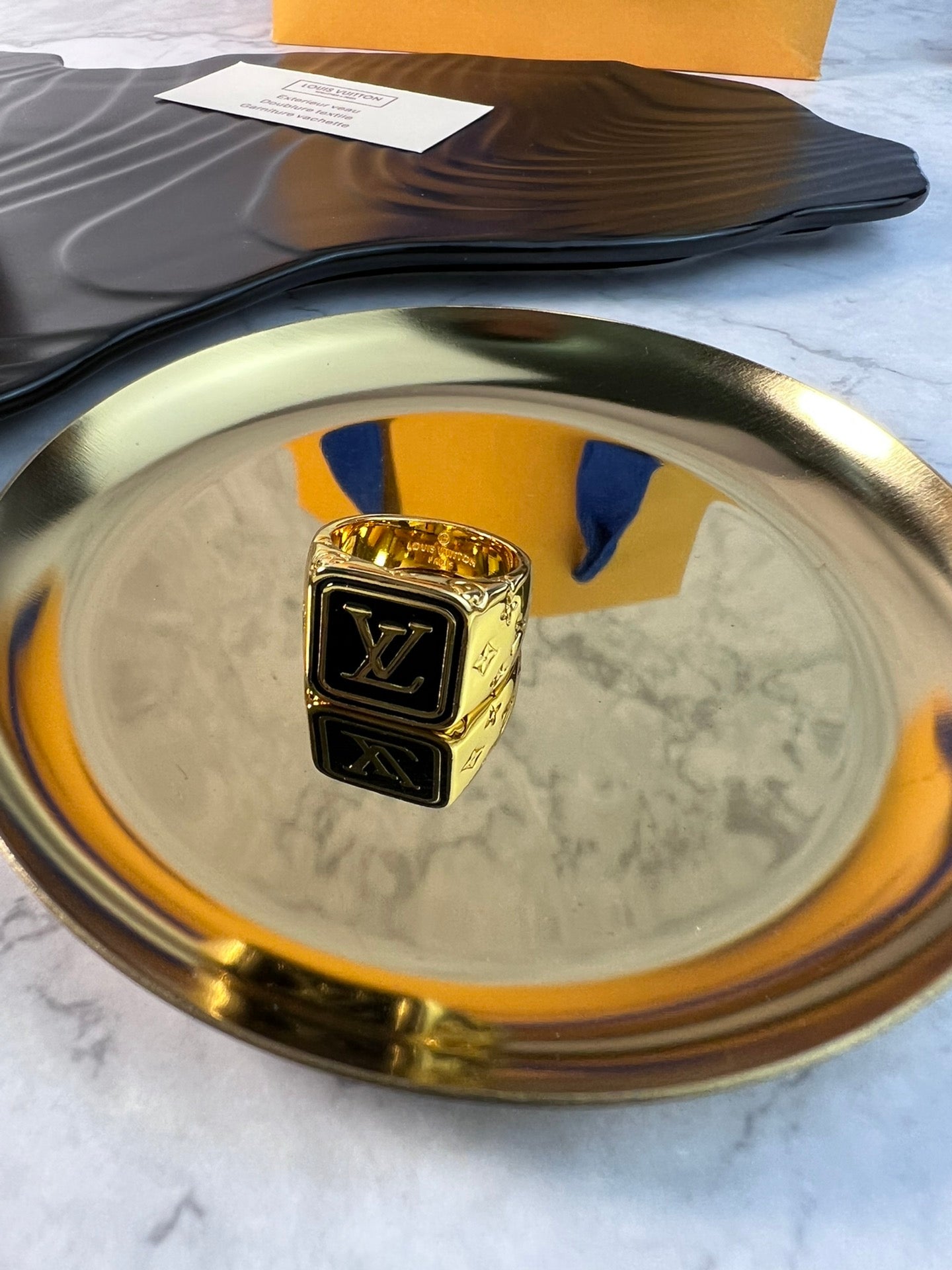 Ring