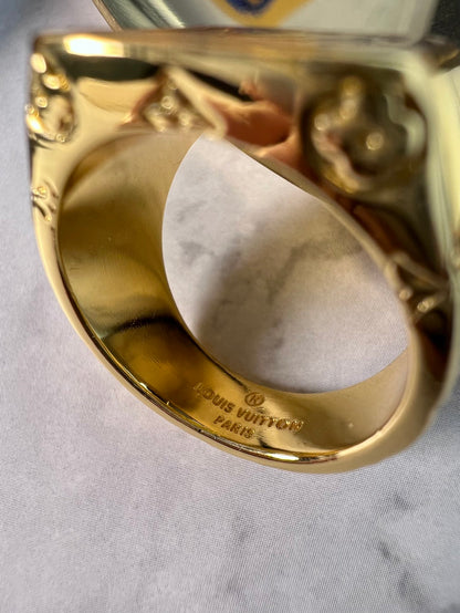Ring