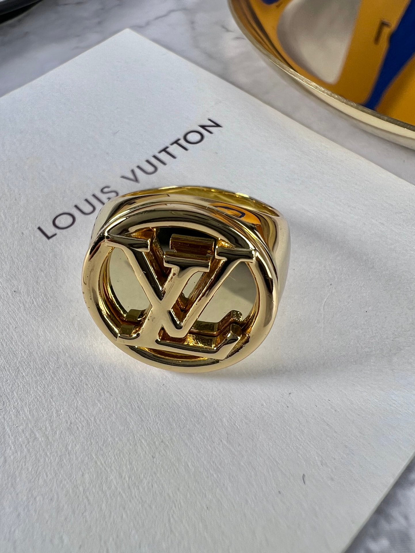 Ring