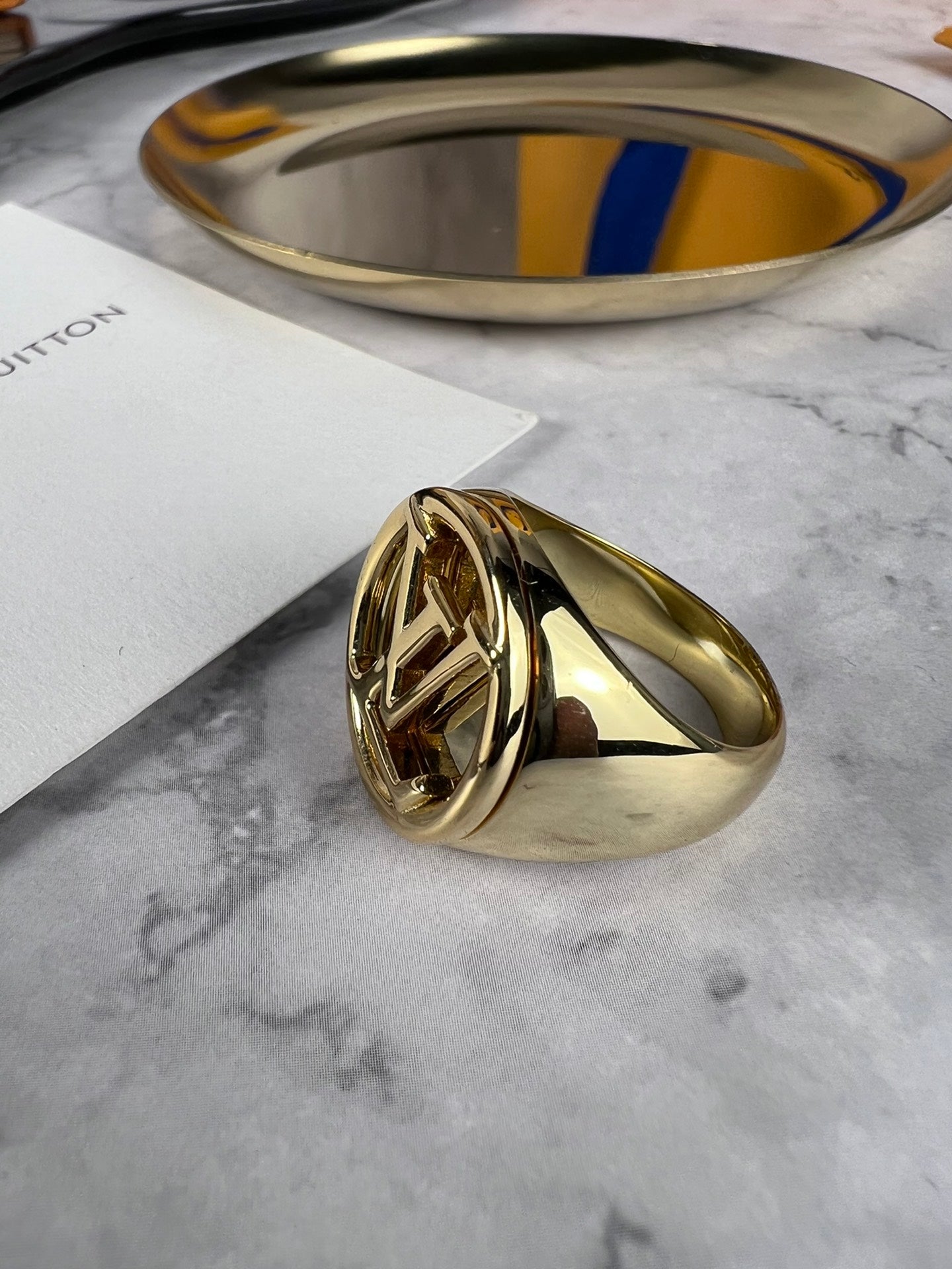 Ring