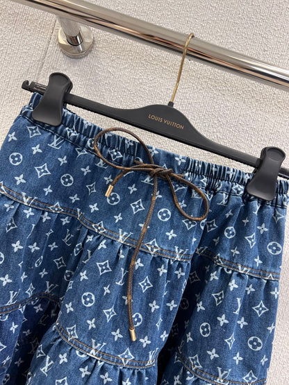Denim skirt