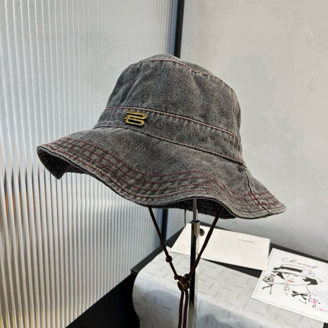 Bucket Hat