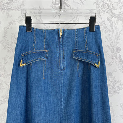 Denim skirt