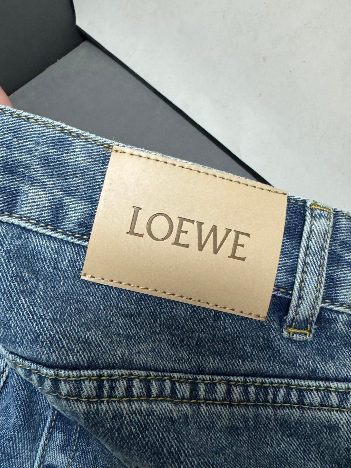 Jeans