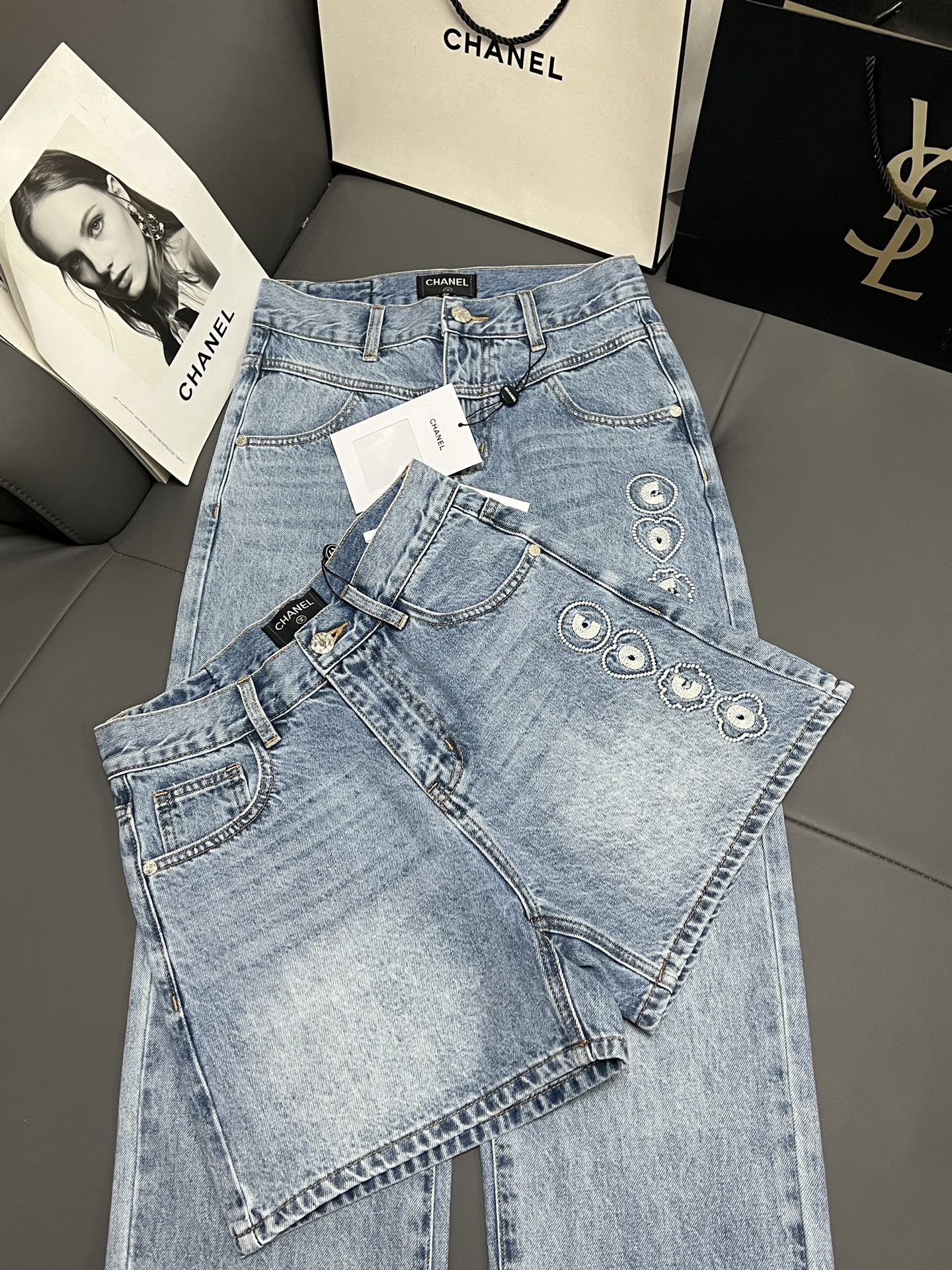 Jeans