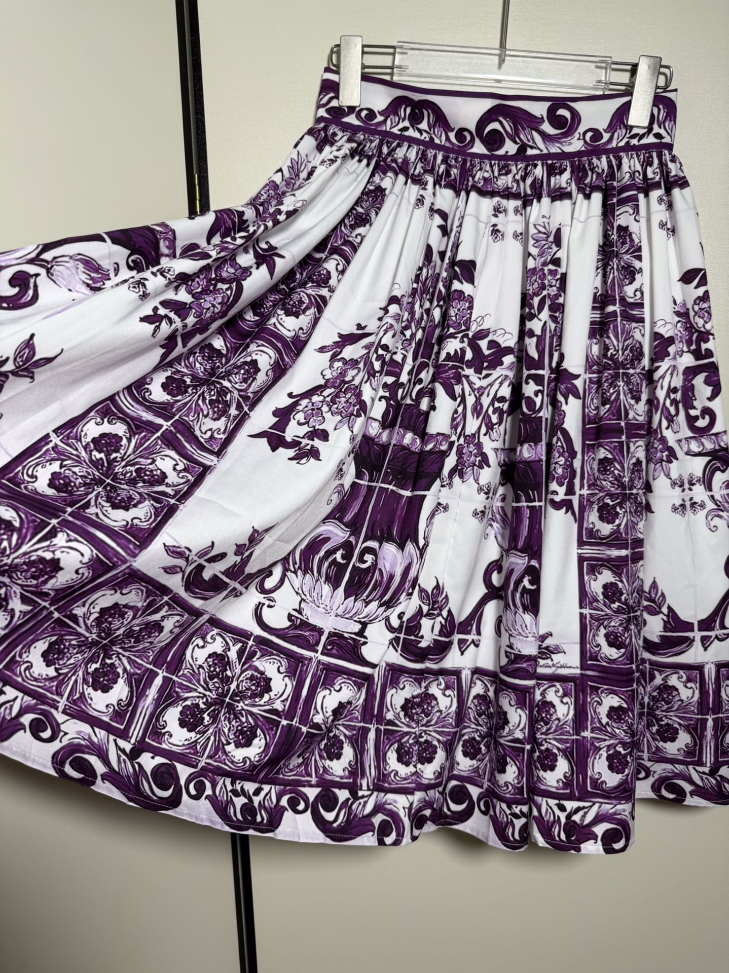 Long Sleeved Shirt+Skirt