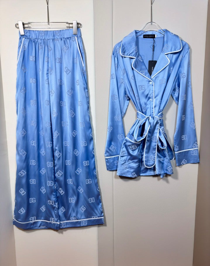 Long Sleeved Shirt+Casual Pants