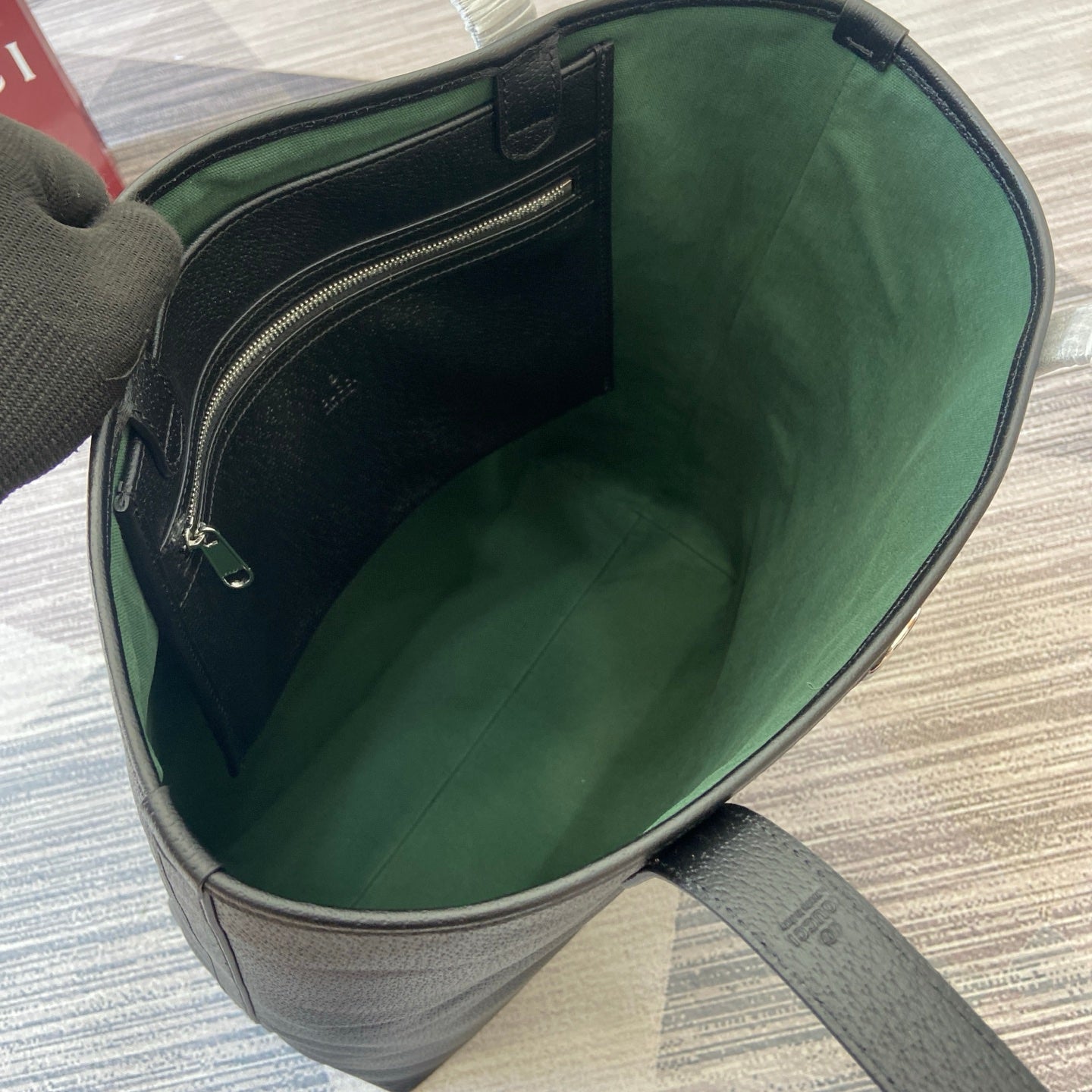 Tote