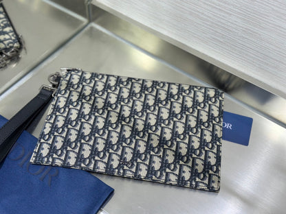 Clutch bag