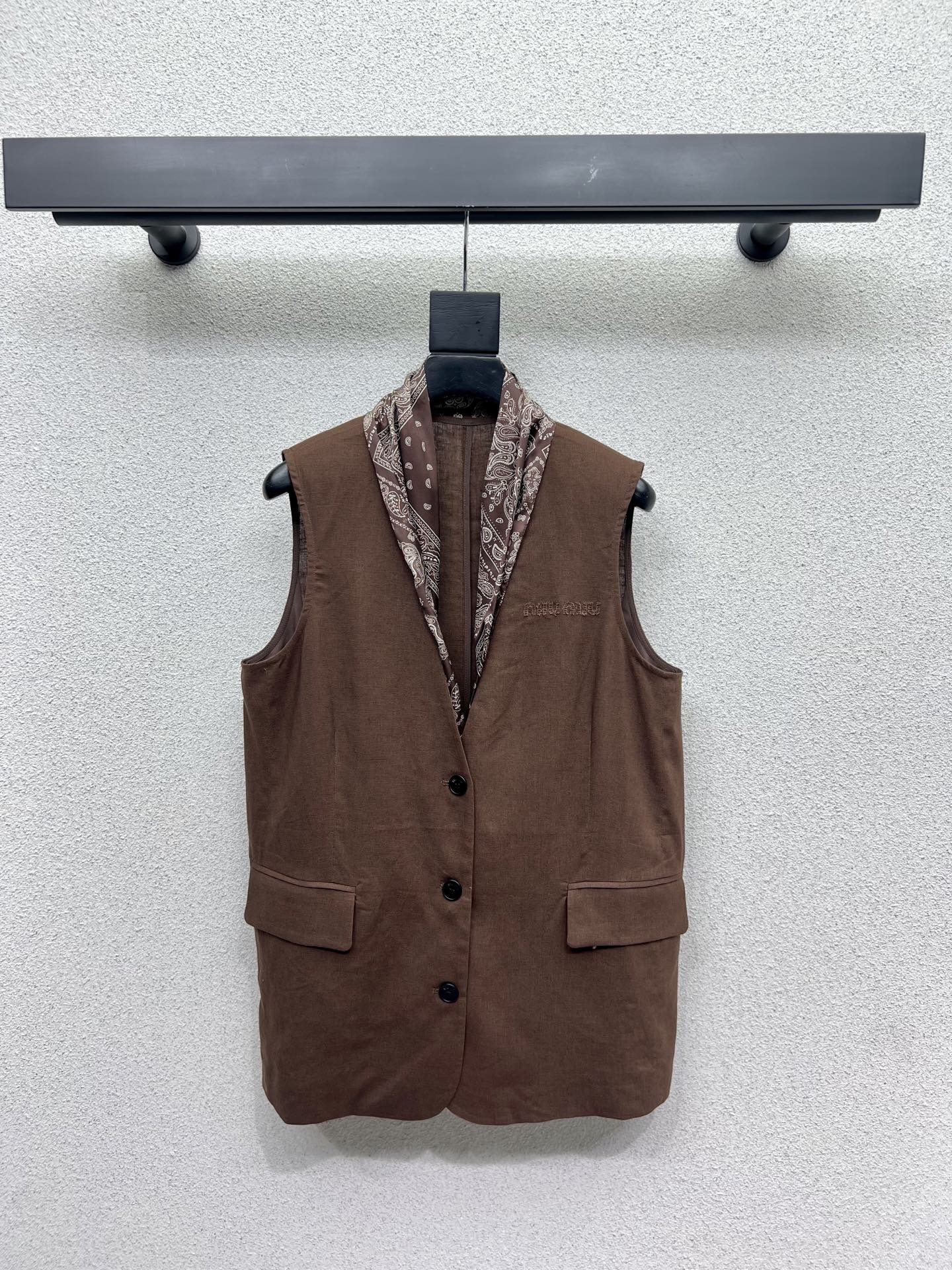 Vest+Casual Pants