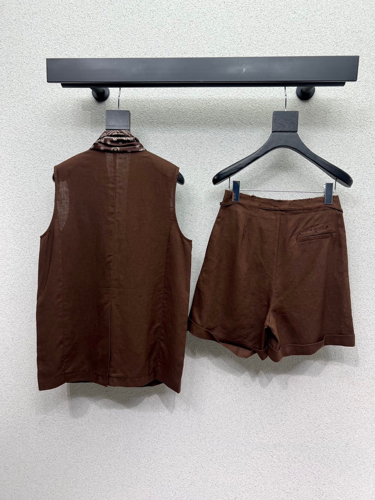 Vest+Casual Pants