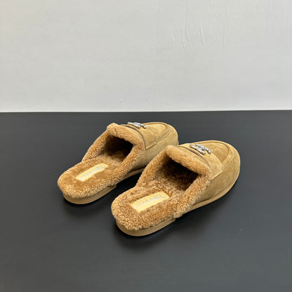 Slipper