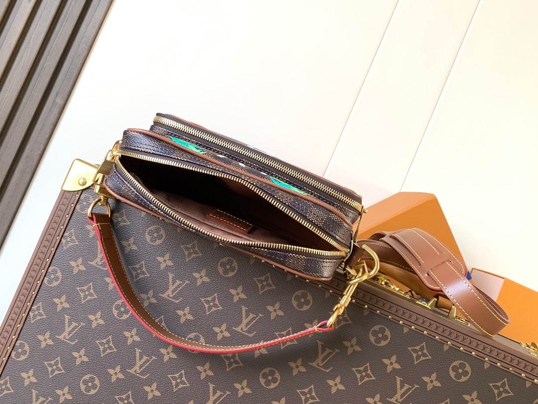 Shoulder Bag