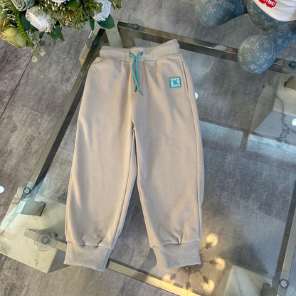 Children’s Sweatshirt + casual pant