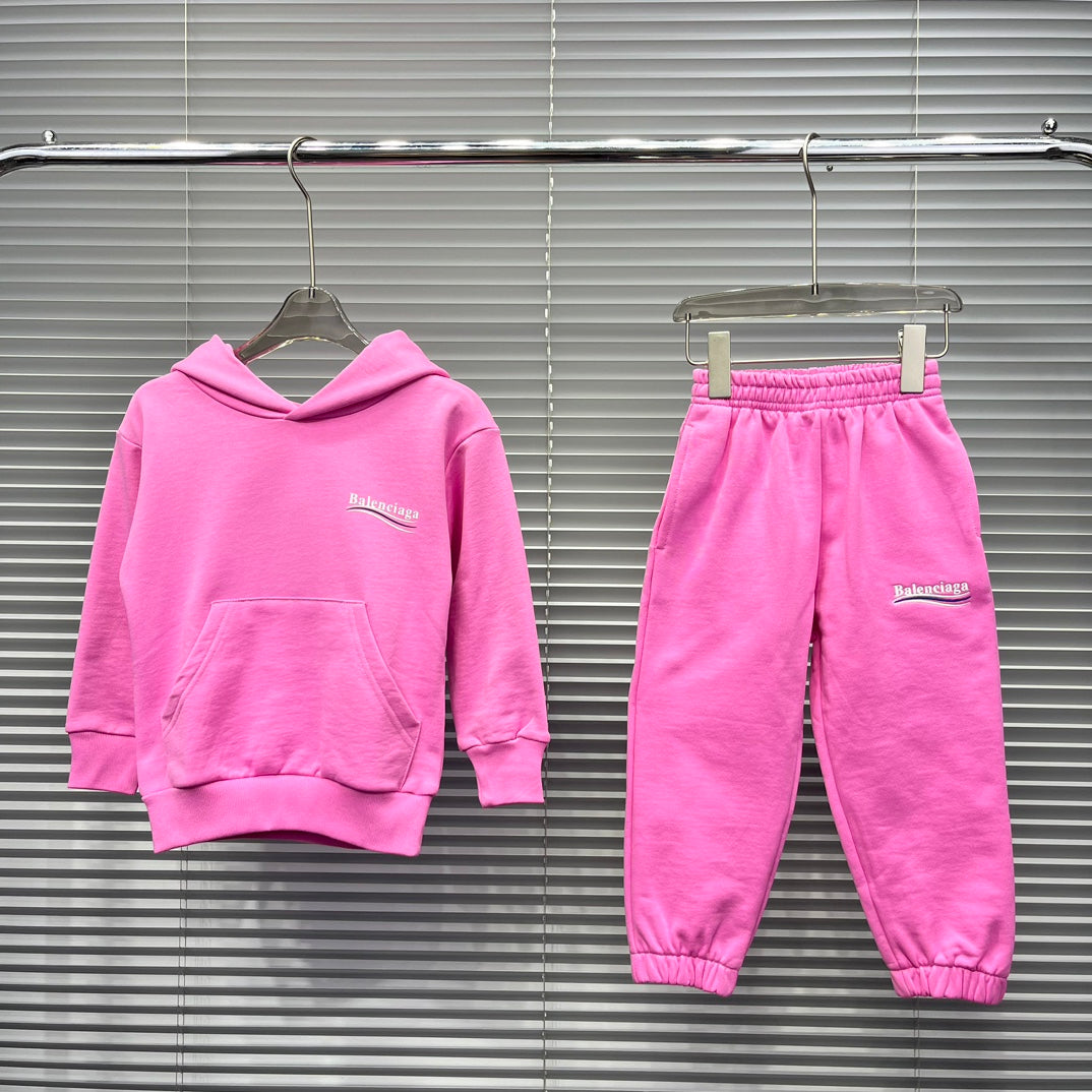 Children’s Sweatshirt + Casual Pants
