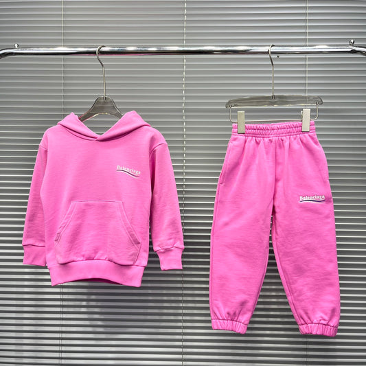 Children’s Sweatshirt + Casual Pants