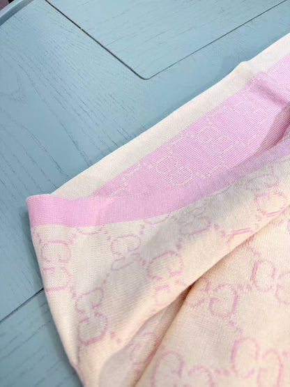 Children’s Beanie and Blanket