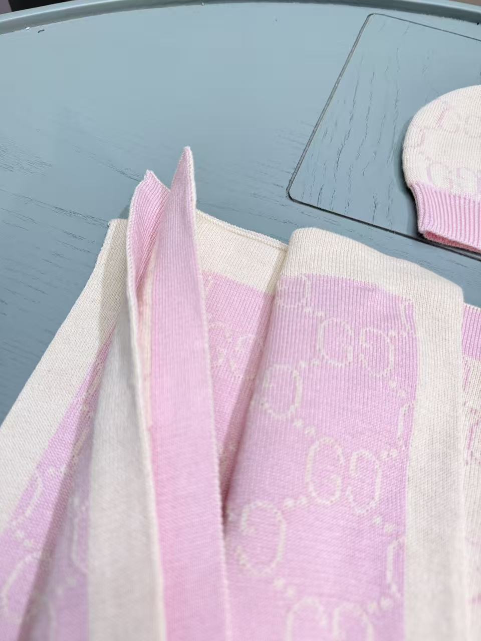 Children’s Beanie and Blanket
