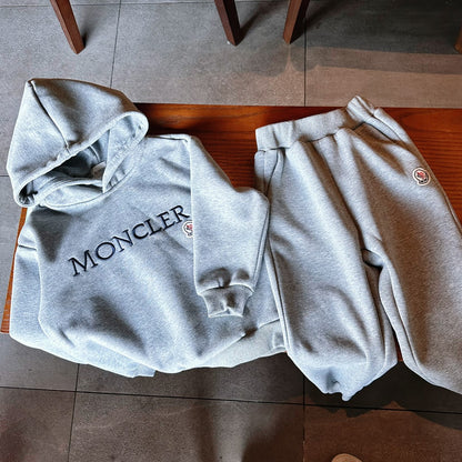 Children’s Sweatshirt + Casual Pants